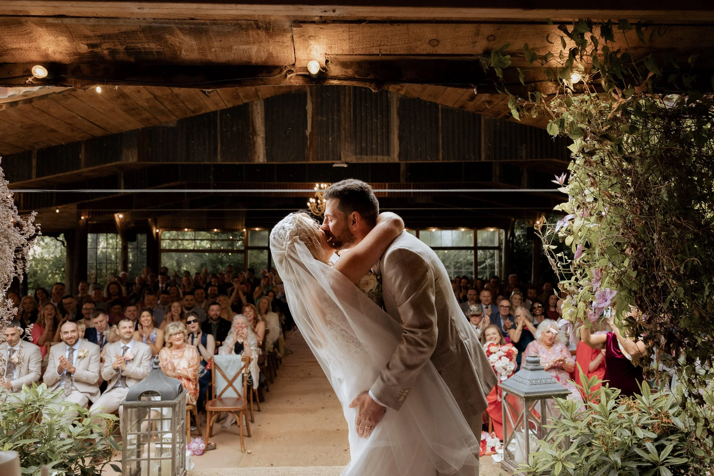 Claire Byrne Photography-weddings- l&S-21.jpg