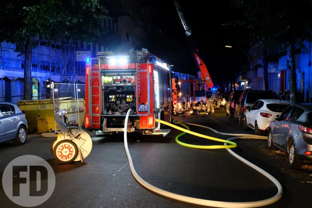 Feuer Dach - Neukölln - Emser Strasse