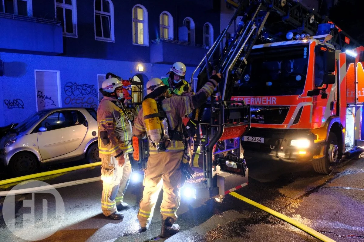 Feuer Dach - Neukölln - Emser Strasse