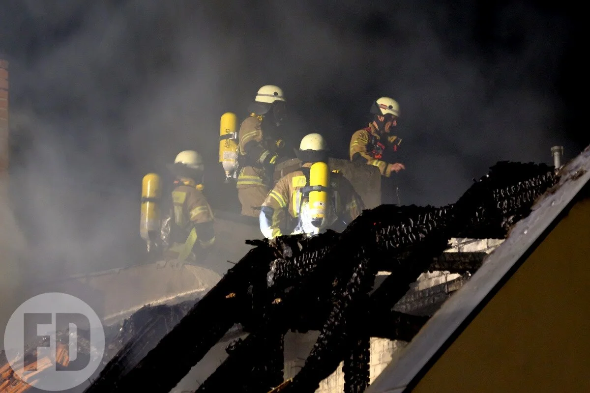 Feuer Dach - Neukölln - Emser Strasse