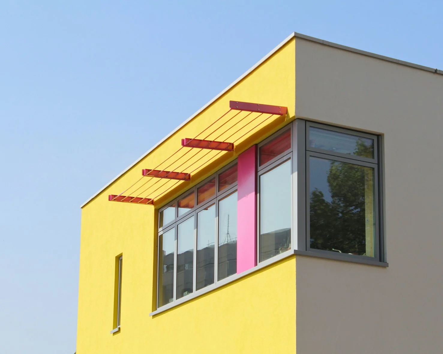 Milton_Photo15.jpg