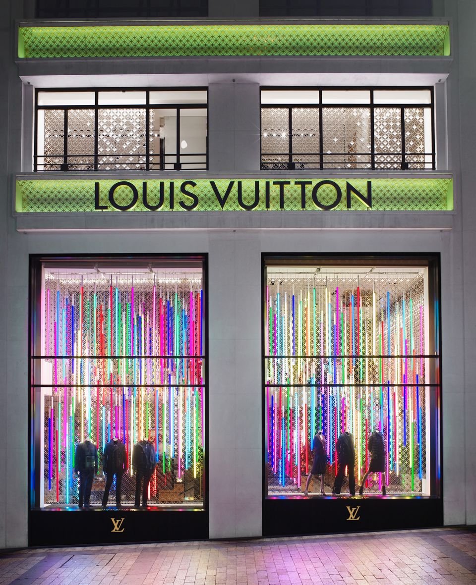 Vitrine Louis Vuitton.jpeg