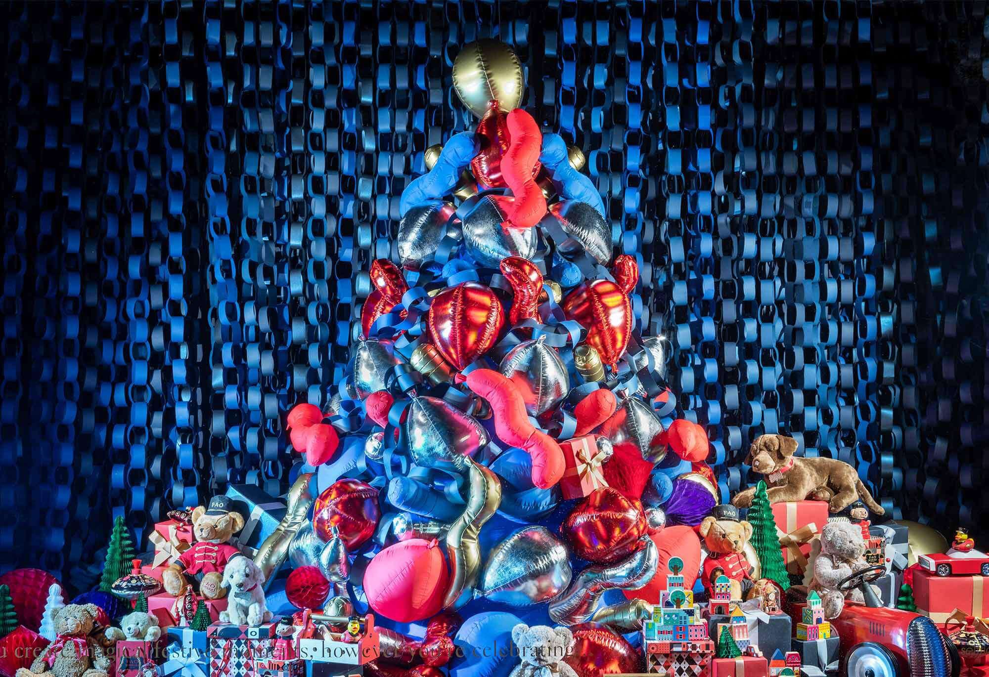 201119_CHRISTMAS_WINDOWSWINDOW_3.jpeg