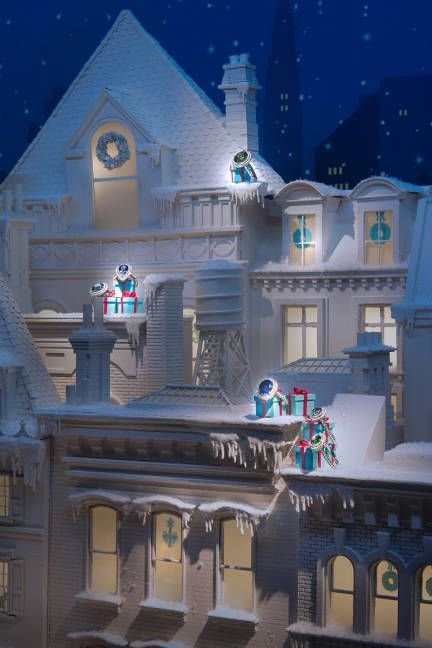 The Best Holiday Windows of 2013.jpeg