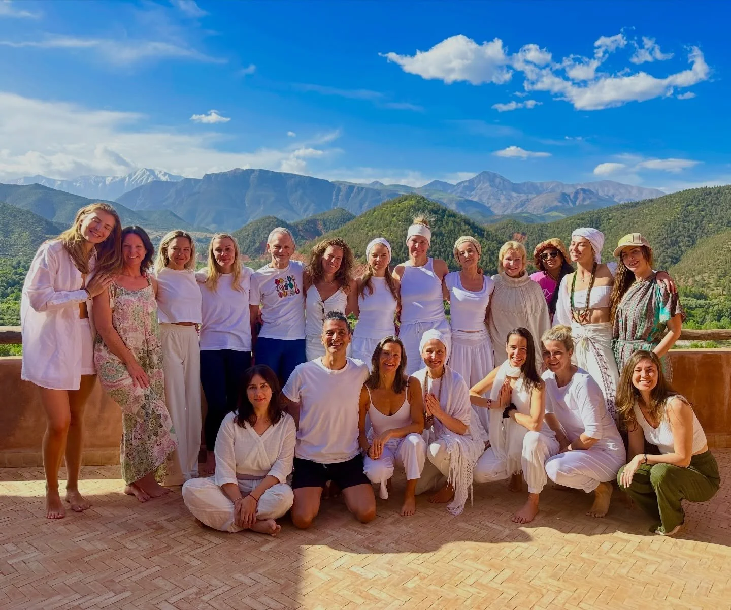 A moment from last April&rsquo;s Ascended Energies Kundalini retreat in the Moroccan mountains 🤍

So much connection, openness and growth shared within this beautiful group of humans - it really was something special &amp; full of gratitude to spend