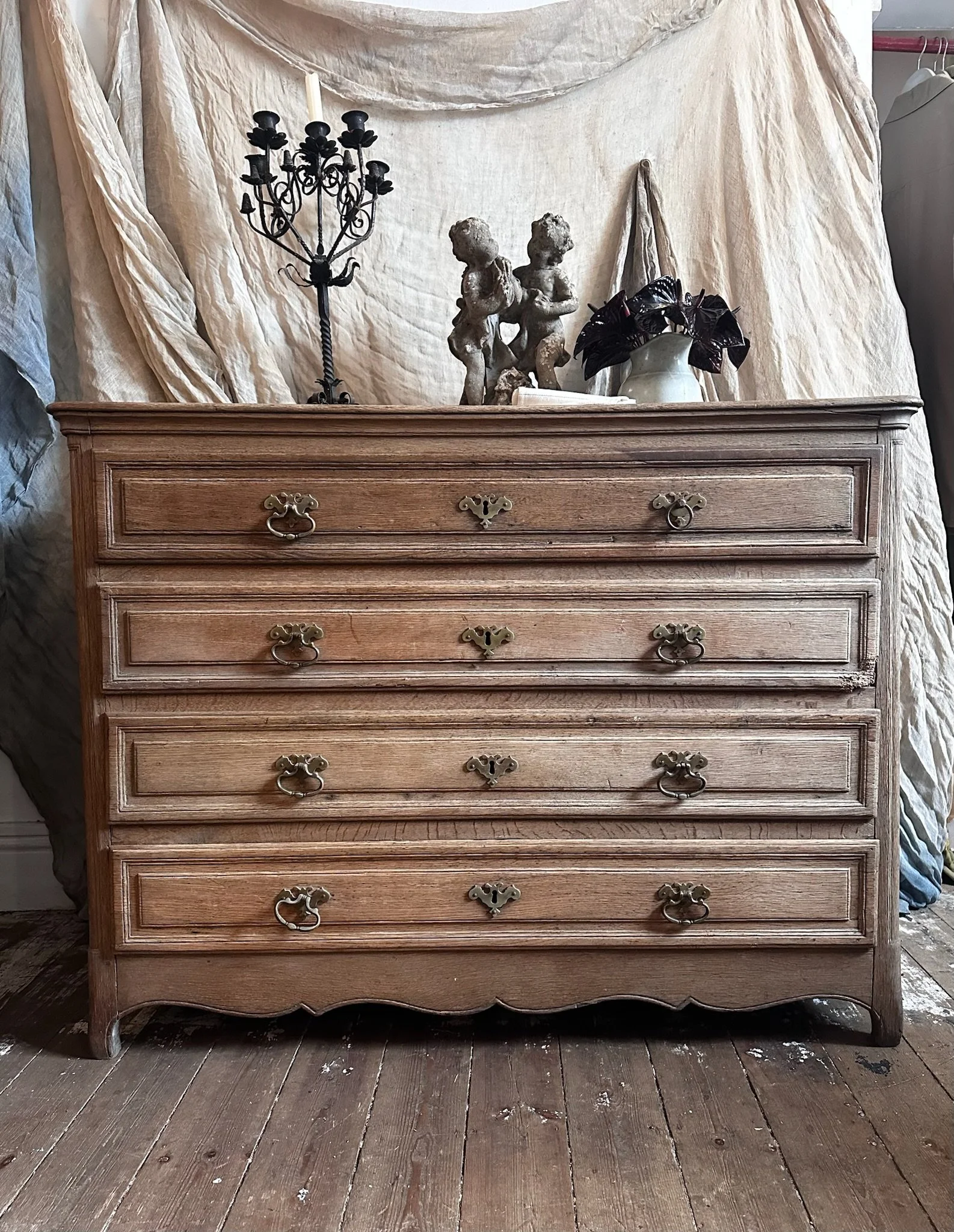 Large Sun Bleached Oak French Chest of Drawers c1820