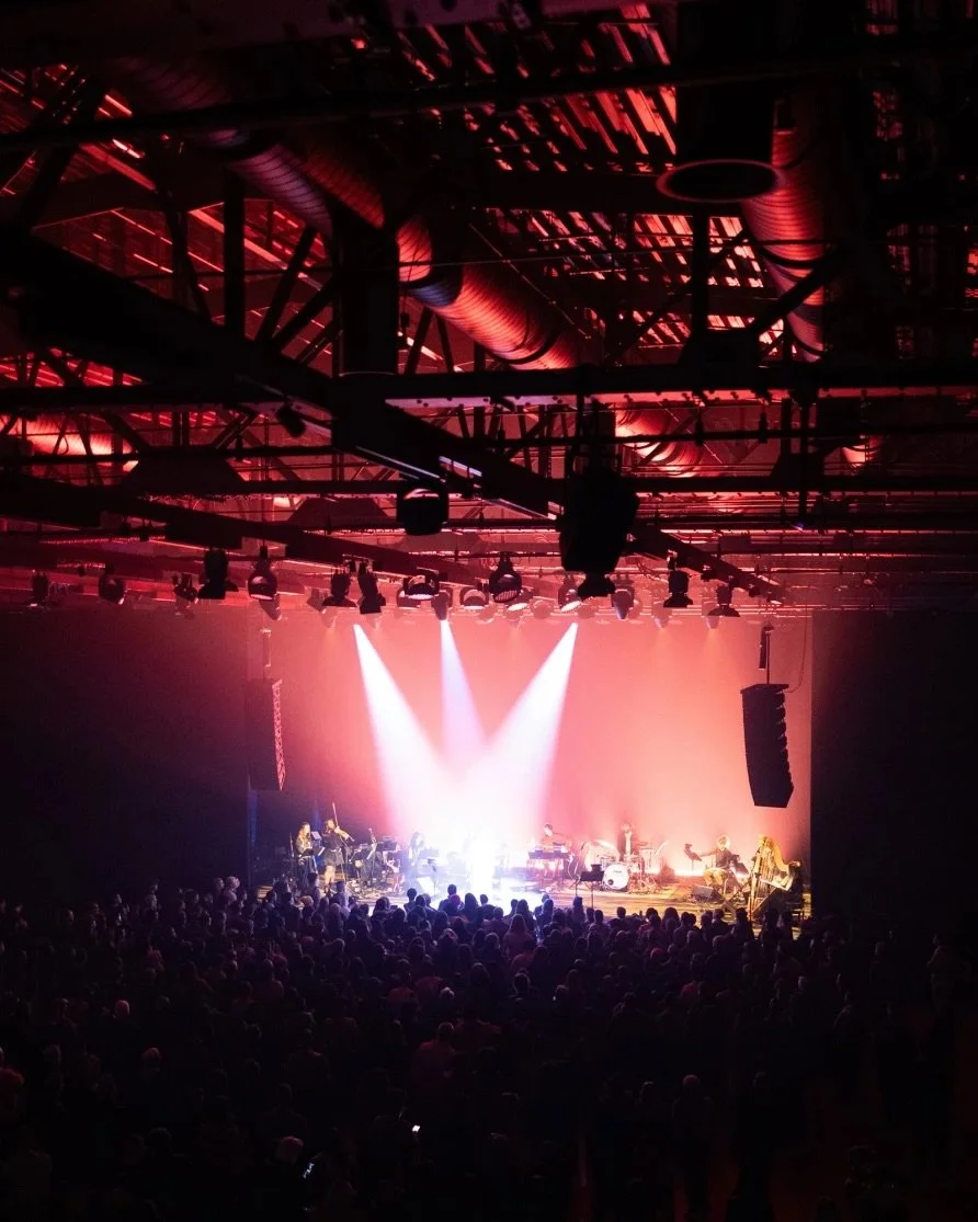 As part of the Powerhouse Arts Powerhouse International festival, Red Hot&rsquo;s 2024 TRAИƧA show came to Brooklyn! 
..
Venue and Host: @powerhouse_arts 
Lighting design: @liveproductionlabs 
Musical directors: @davidlongstreth @darian.donovan.thoma
