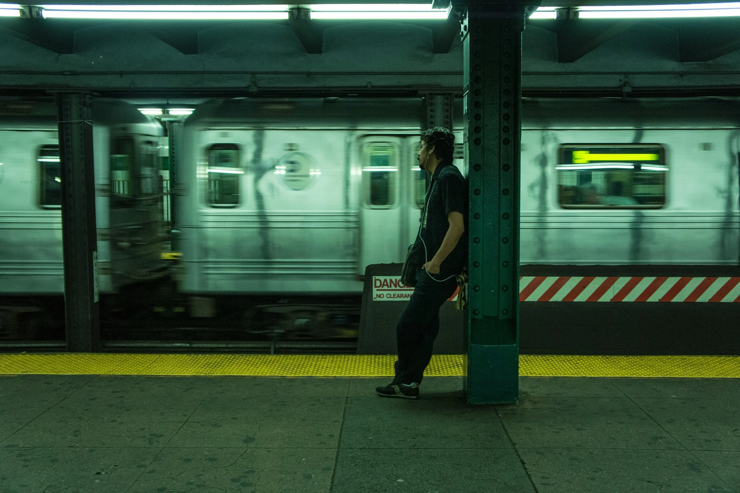 When Men Come to Therapy: From Echo Chambers to Inner Knowing