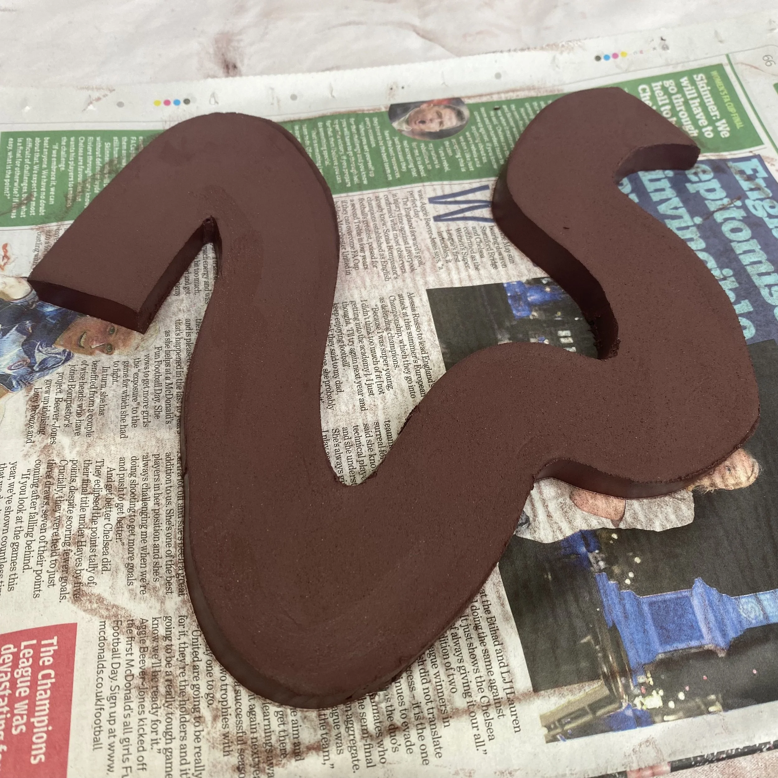 contour base
