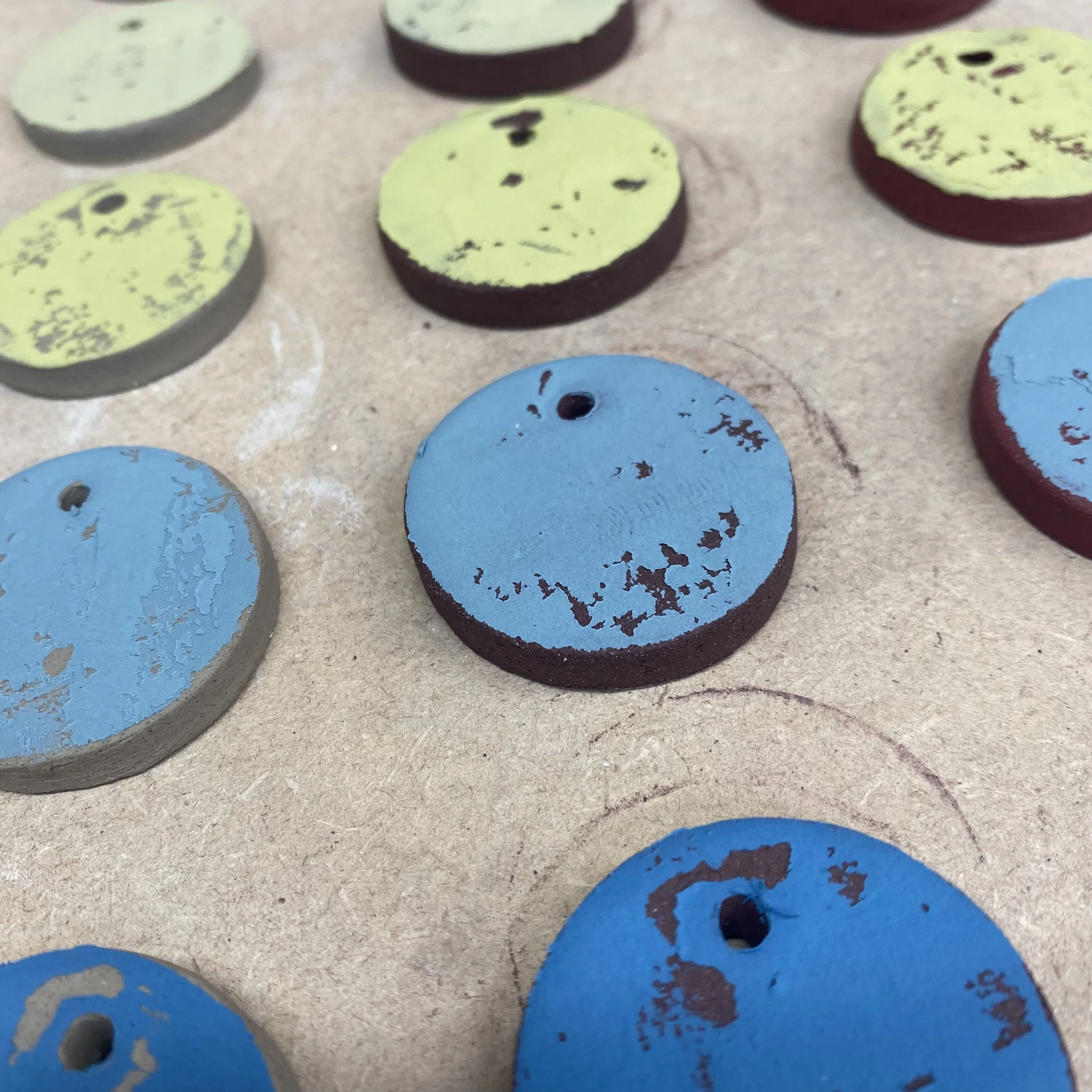 vitreous slip tests