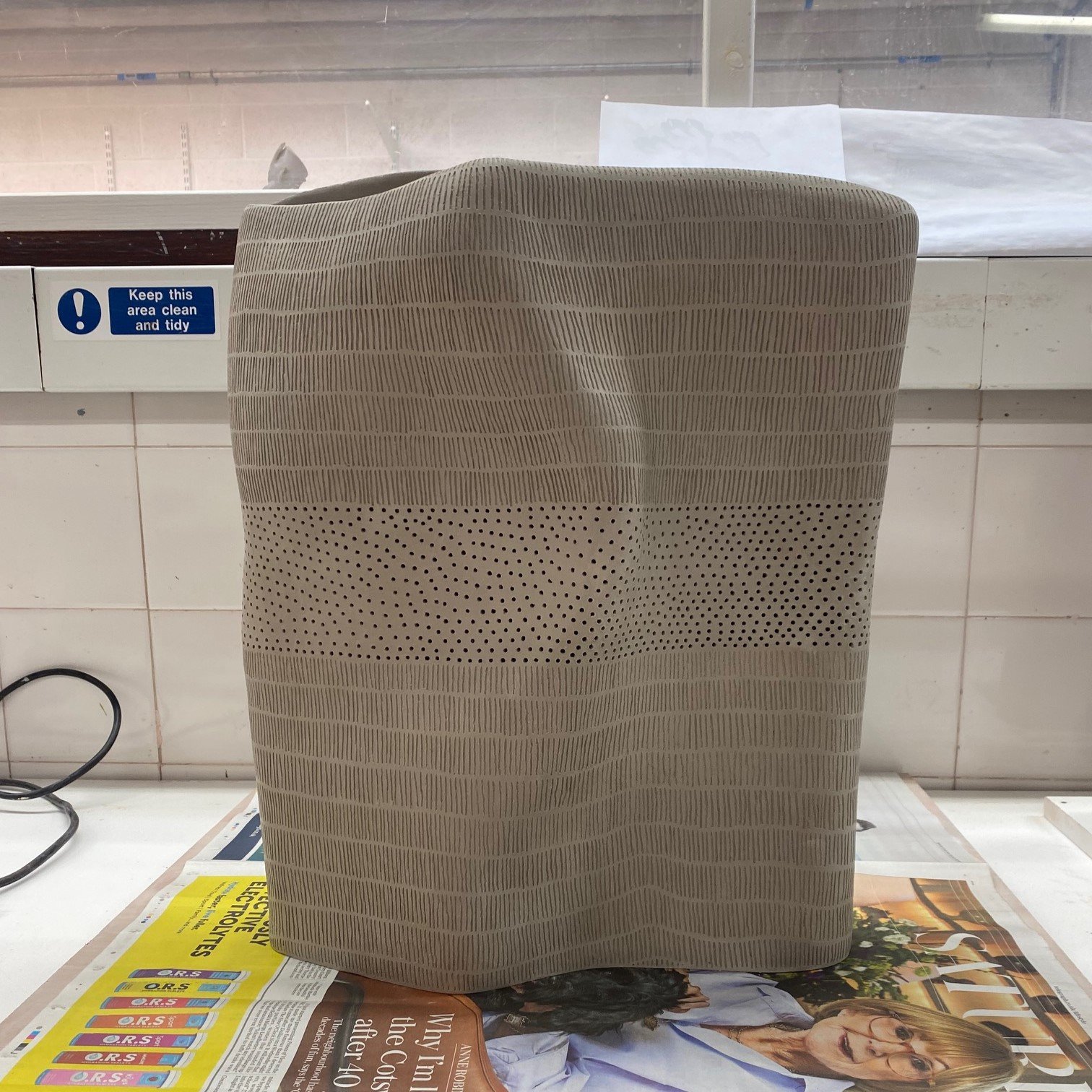 unfired lge contour vessel front