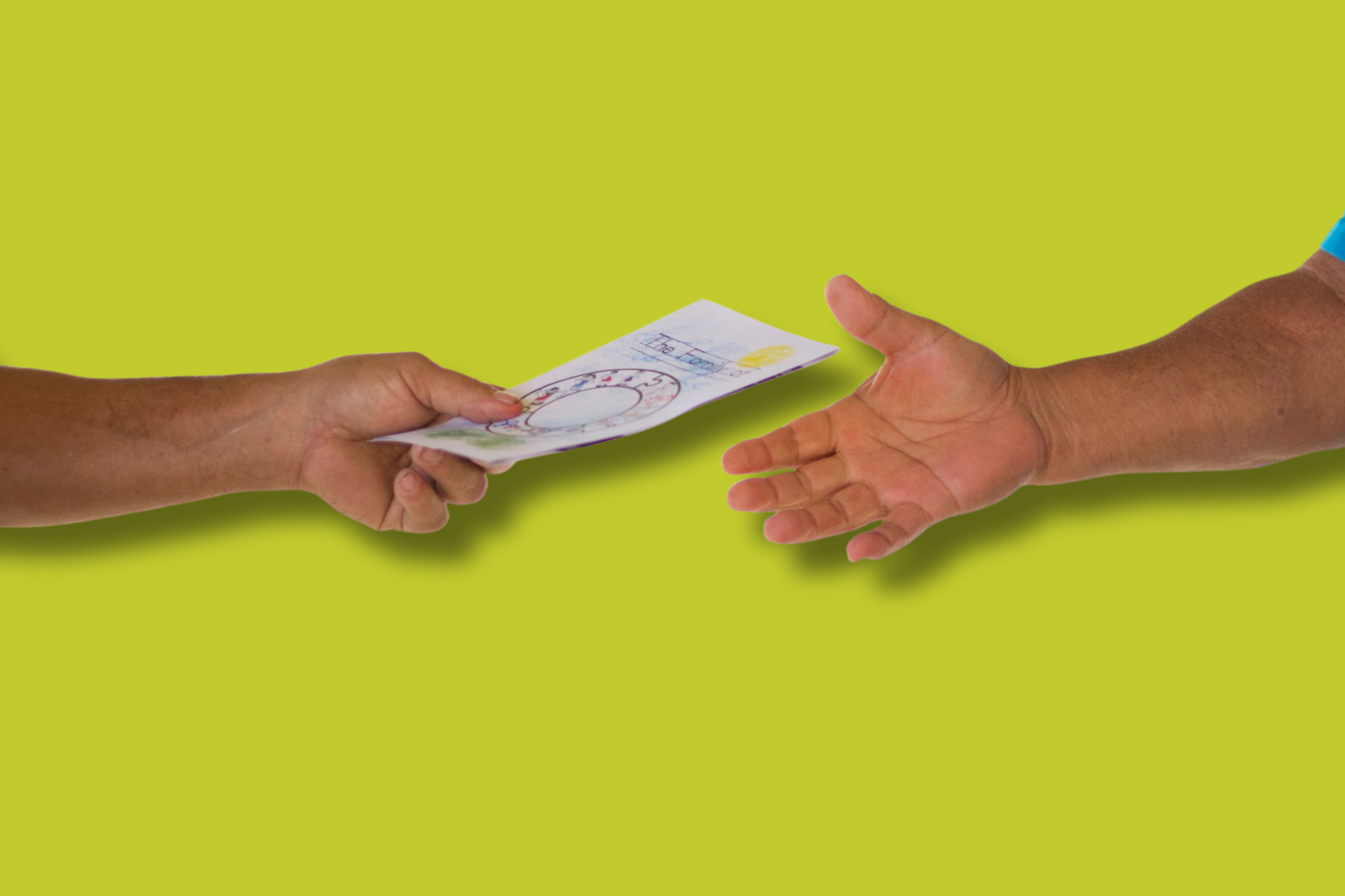 Nail the Handout Handoff—How to Give Families Literacy Resources They’ll Actually Use