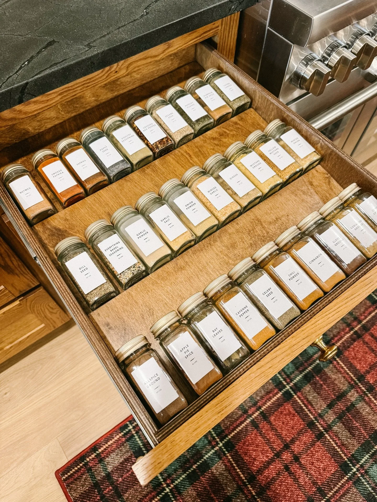 From cinnamon to sage &mdash; every holiday spice in its place ✨

#tulsaorganizer #tulsaorganizers #tulsaorganizing #kitchenorganization #kitchengoals #spicejarorganization #homeorganizing #homeorganizer