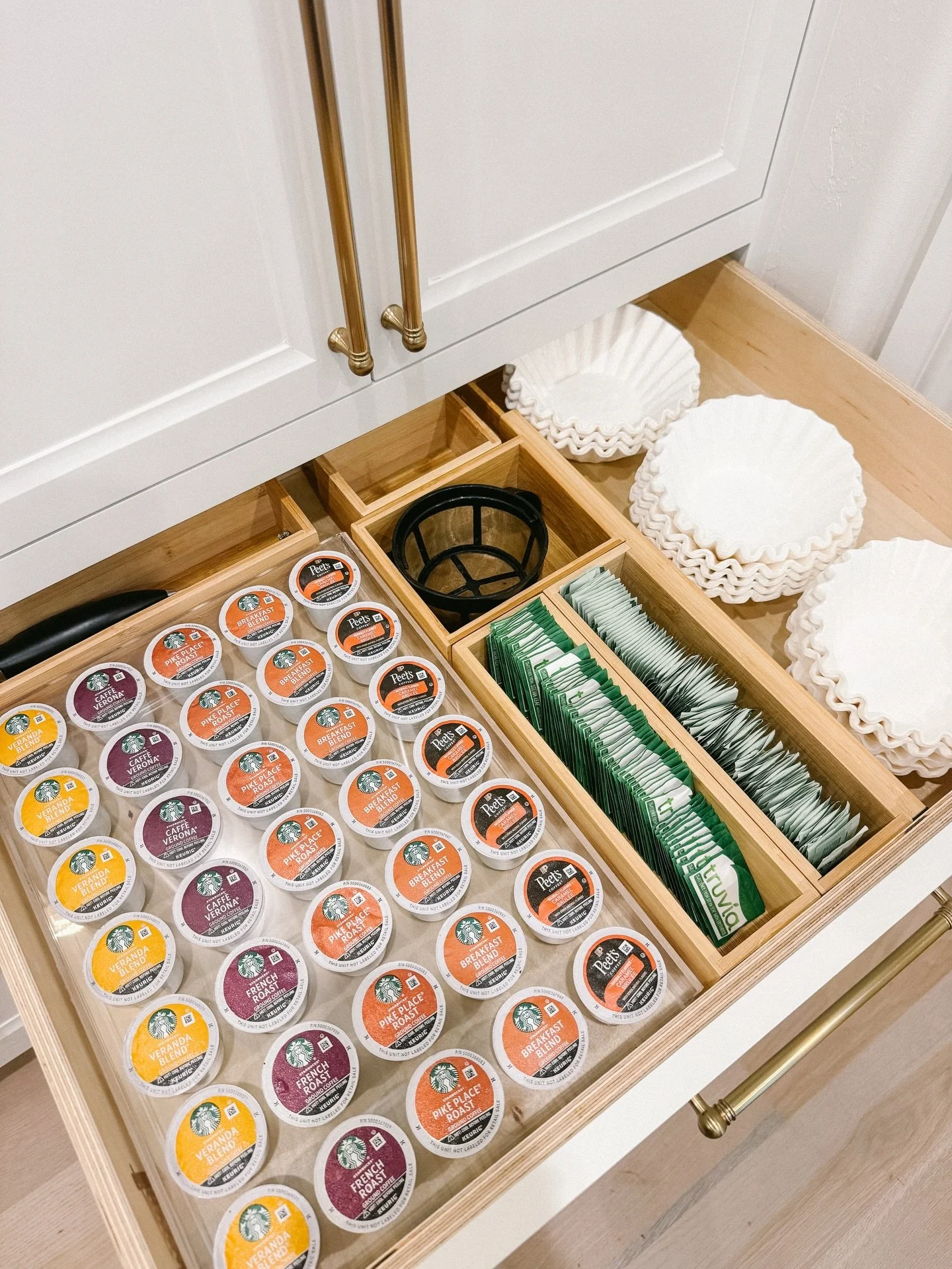 Dreaming about that first sip already? ☕

There&rsquo;s just something about knowing your morning coffee is ready and waiting for you! Just open the drawer and everything is exactly where it should be ✨

#tulsaorganizer #tulsaorganizers #tulsaorganiz