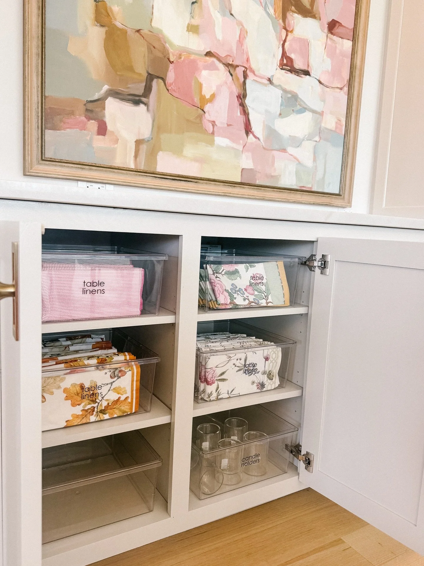 A space that&rsquo;s ready for any gathering ✨

#tulsaorganizer #tulsaorganizers #tulsaorganizing #tulsaprofessionalorganizing #homeorganizing