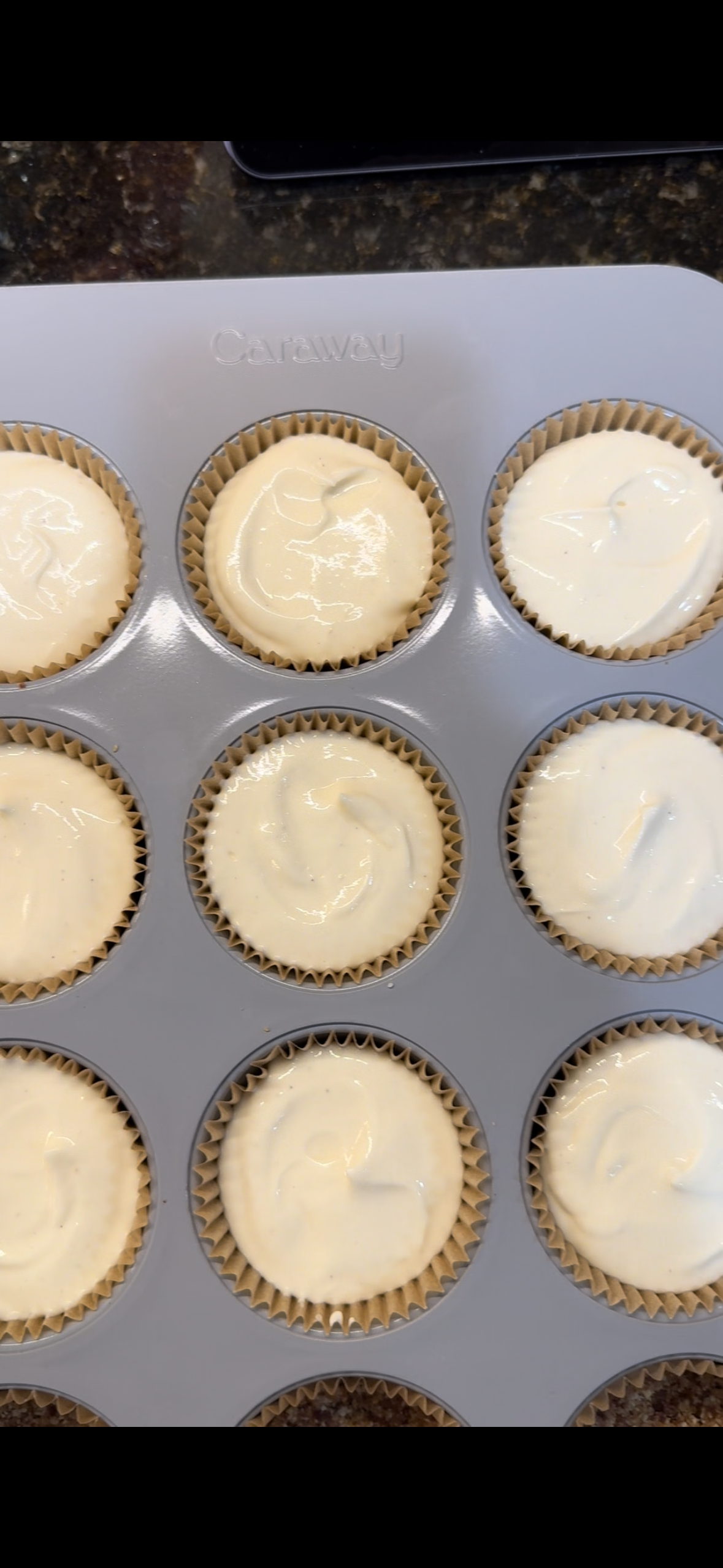 Recipe: Mini Cheesecake with Nut Crust and Cranberry Compote