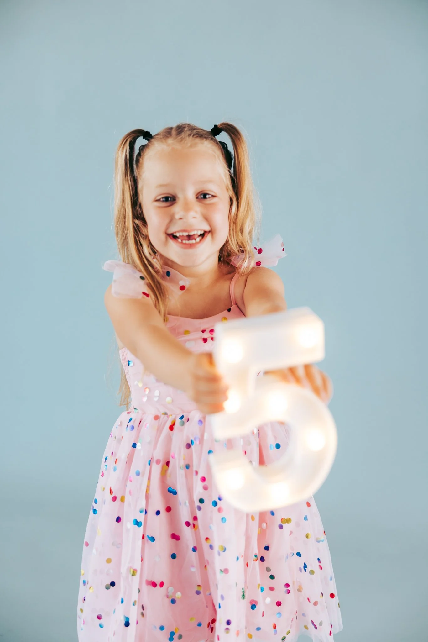 1766-aesthetics-five-milestone-girl-fifth-birthday-5-studio-salem-stayton-portland-21.jpg