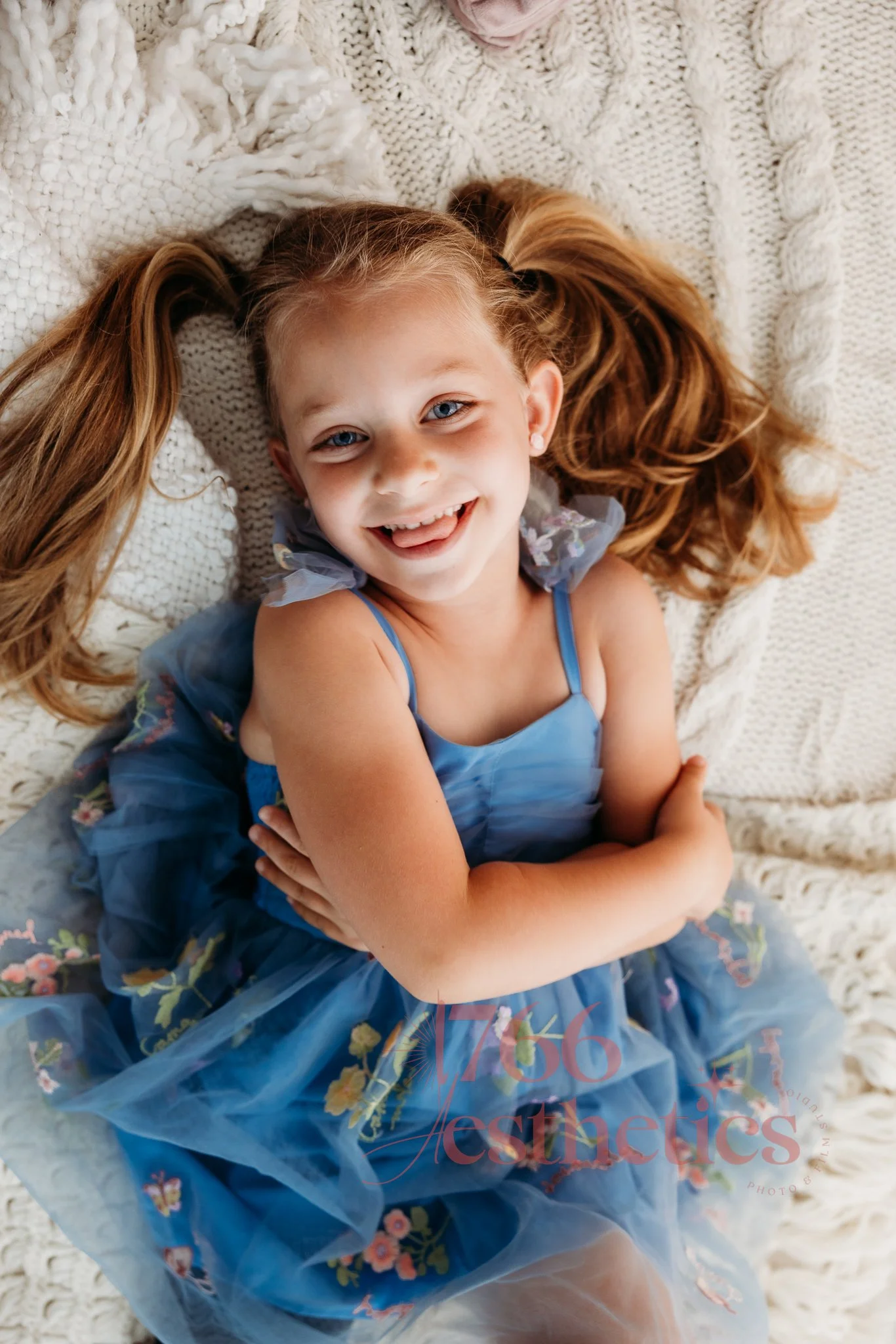1766-aesthetics-milestone-five-birthday-girl-studio-session-stayton-salem-portland-1-2.jpg