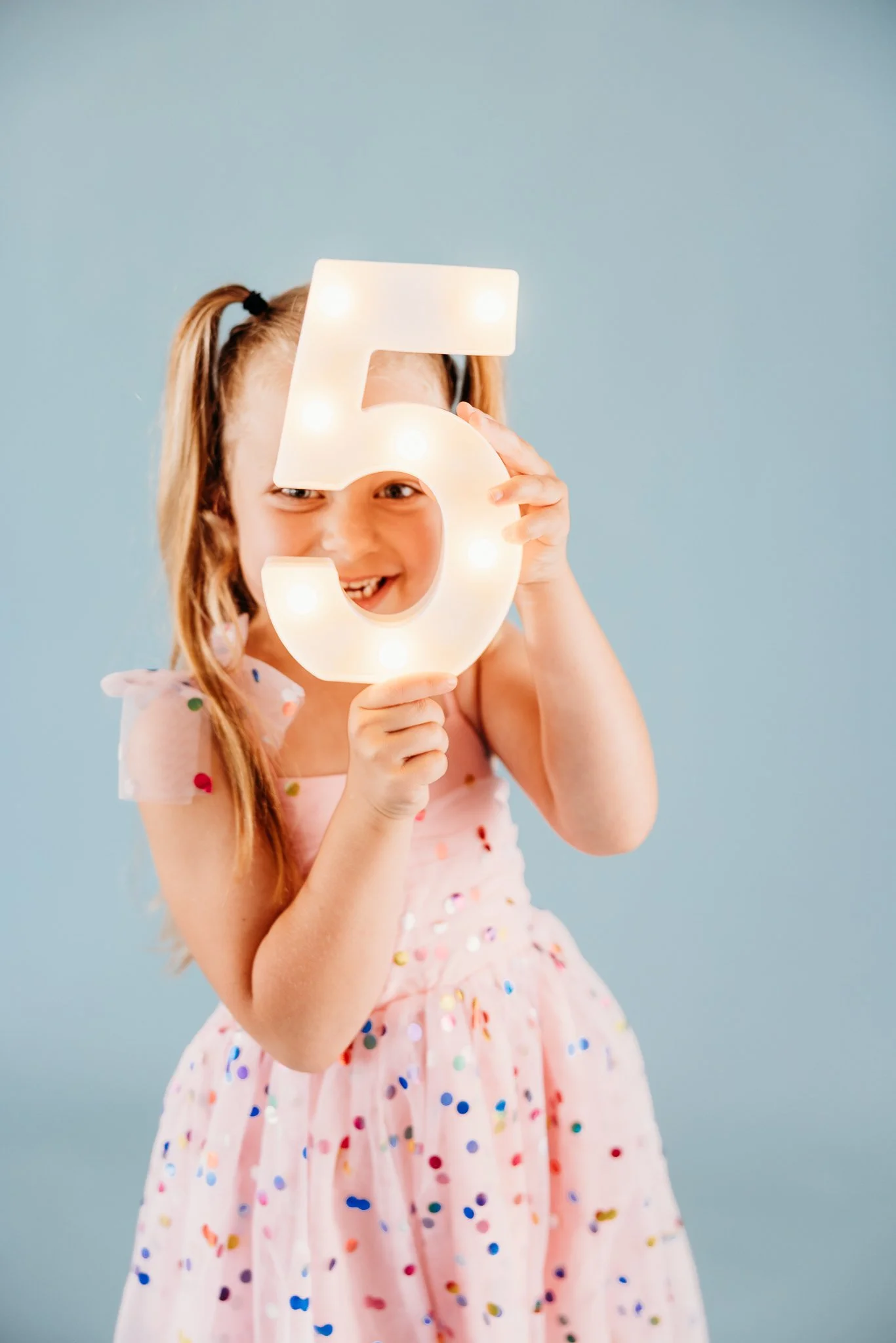 1766-aesthetics-five-milestone-girl-fifth-birthday-5-studio-salem-stayton-portland-20.jpg