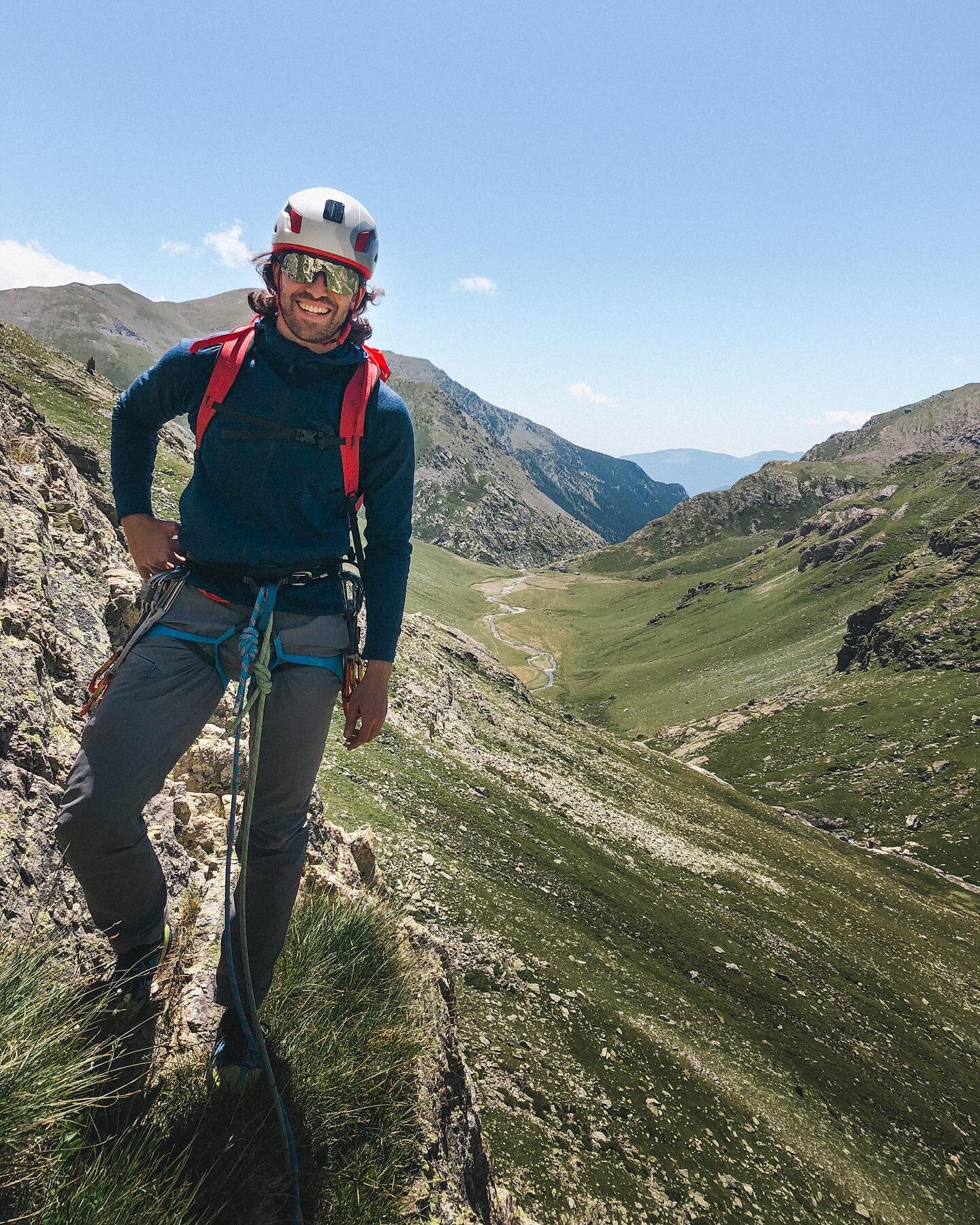 Summer Weekends: good weather, good rocks and spending most of the day hanging off a wall 🧗&zwj;♂️ Big project this weekend ☺️ Hope you have a great one too!
-
-
#climbingseason #pyrenees