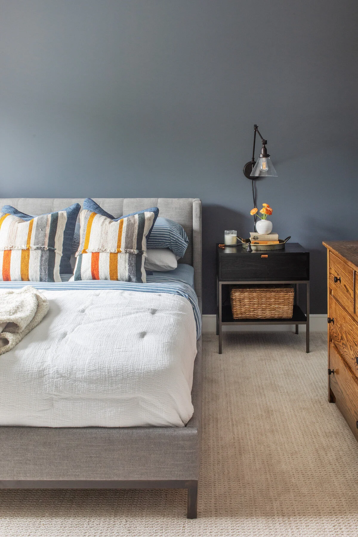 Stone-Bluff-Project-Bodine-White-Navy-Boys-Room04.jpg