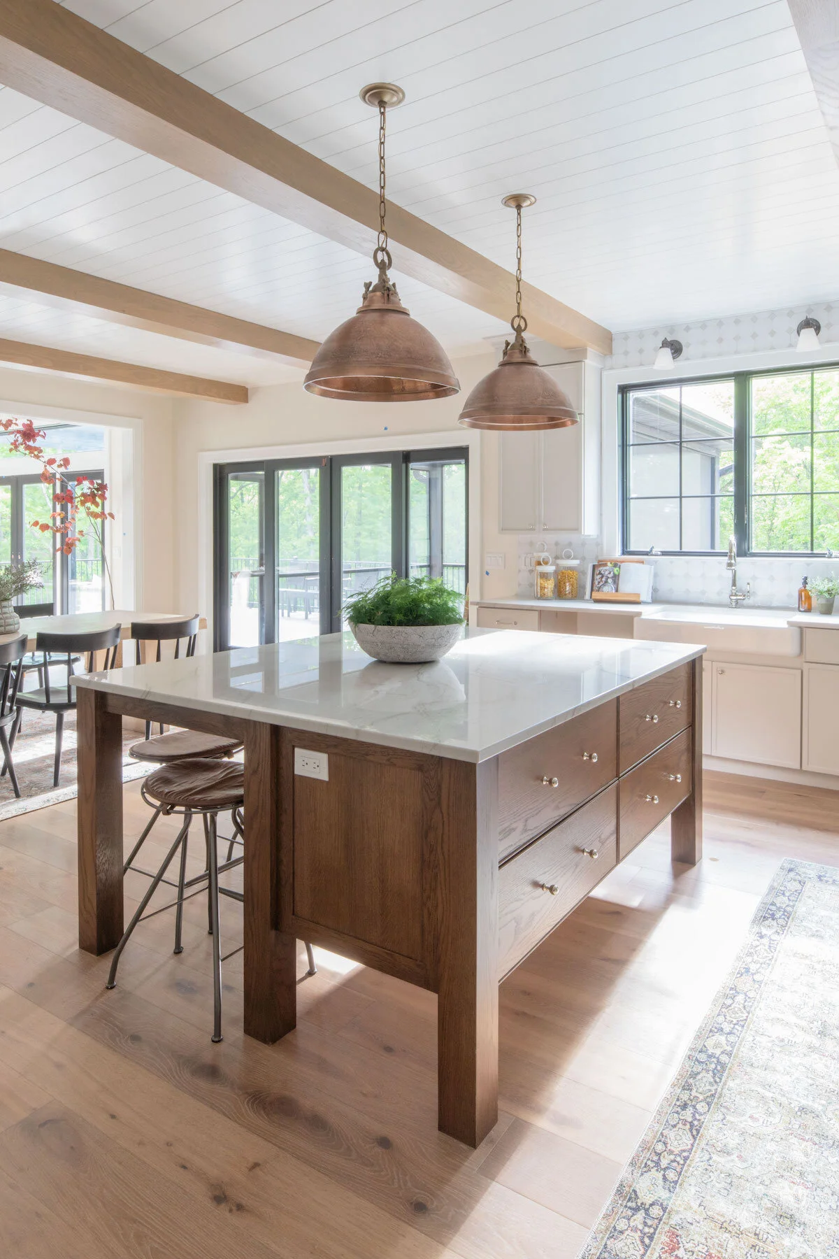 Stone-Bluff-Kitchen-Scout-and-Nimble-Bodine-White-07.jpg