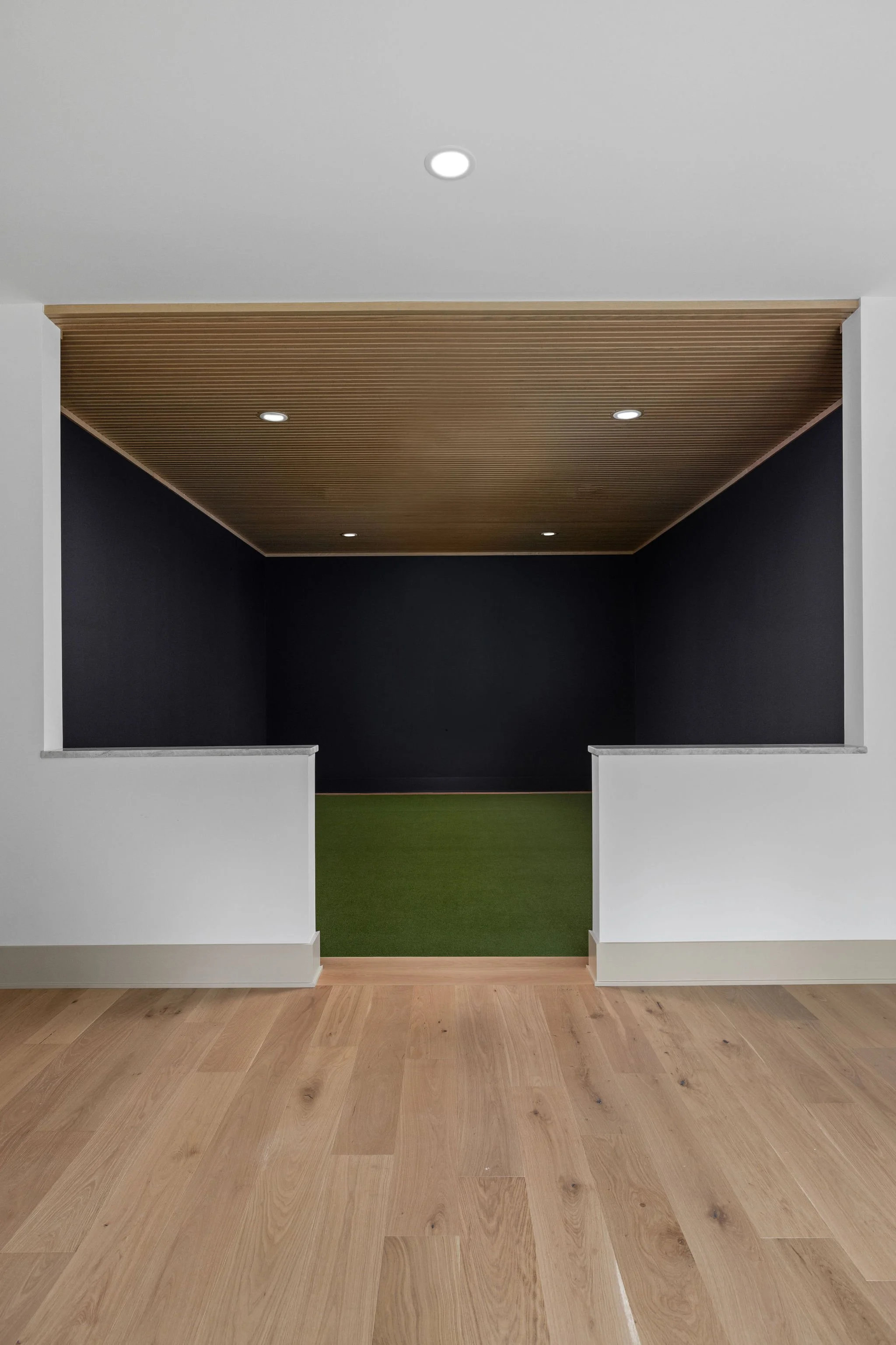 Makai-House_Laid-back-Organic-Modern_Custom-Build_Bodine-White_27.jpg