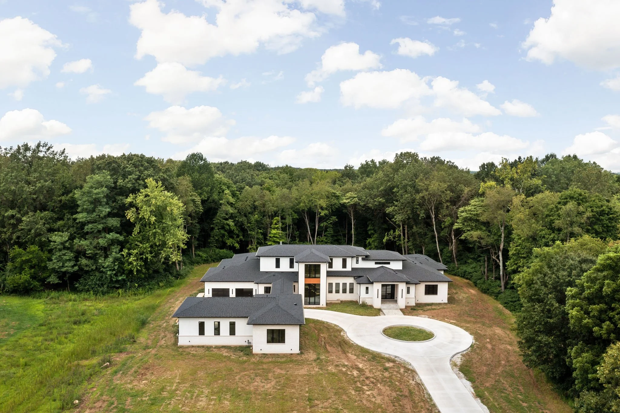 Makai-House_Laid-back-Organic-Modern_Custom-Build_Bodine-White_76.jpg