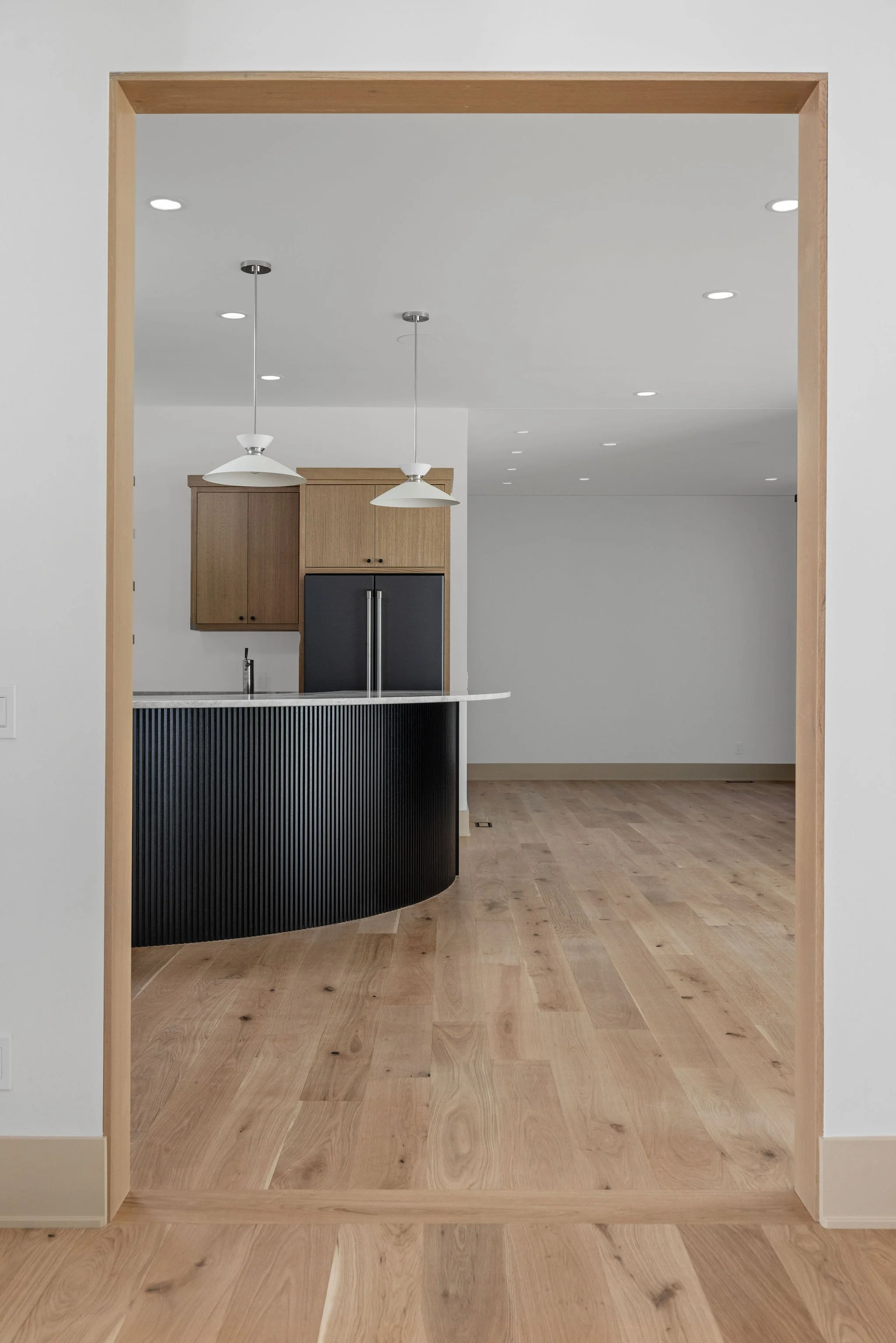 Makai-House_Laid-back-Organic-Modern_Custom-Build_Bodine-White_24.jpg
