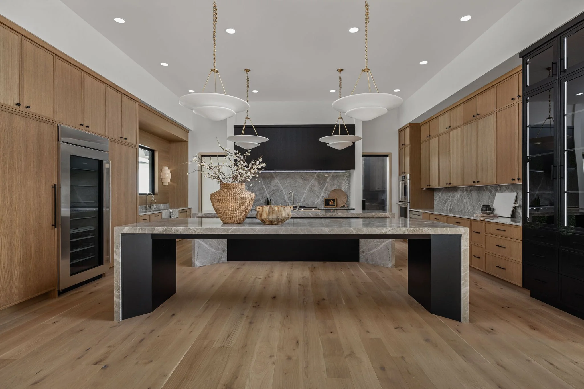 Makai-House_Laid-back-Organic-Modern_Custom-Build_Bodine-White_9.jpg