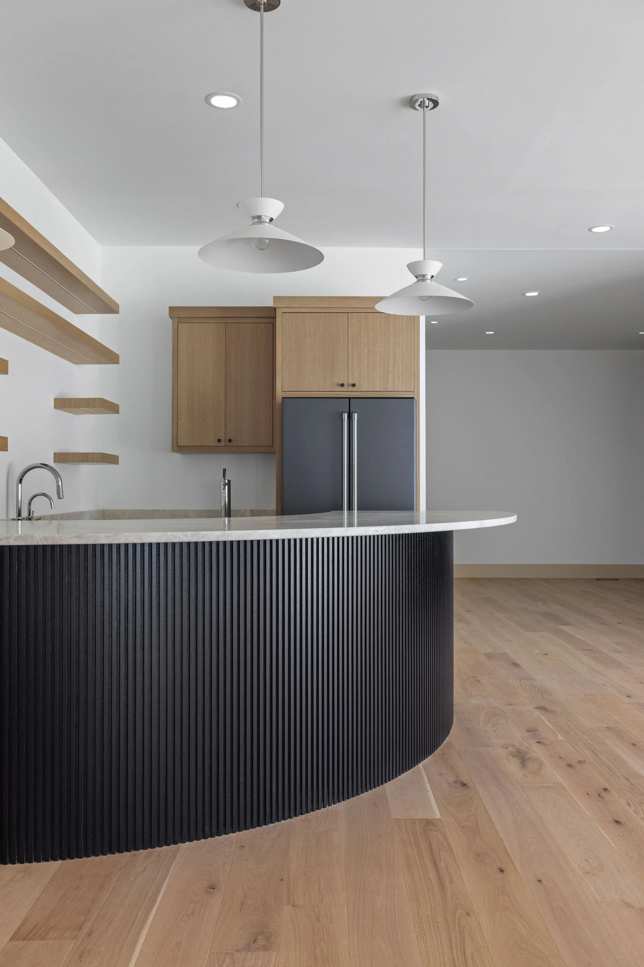 Makai-House_Laid-back-Organic-Modern_Custom-Build_Bodine-White_25.jpg