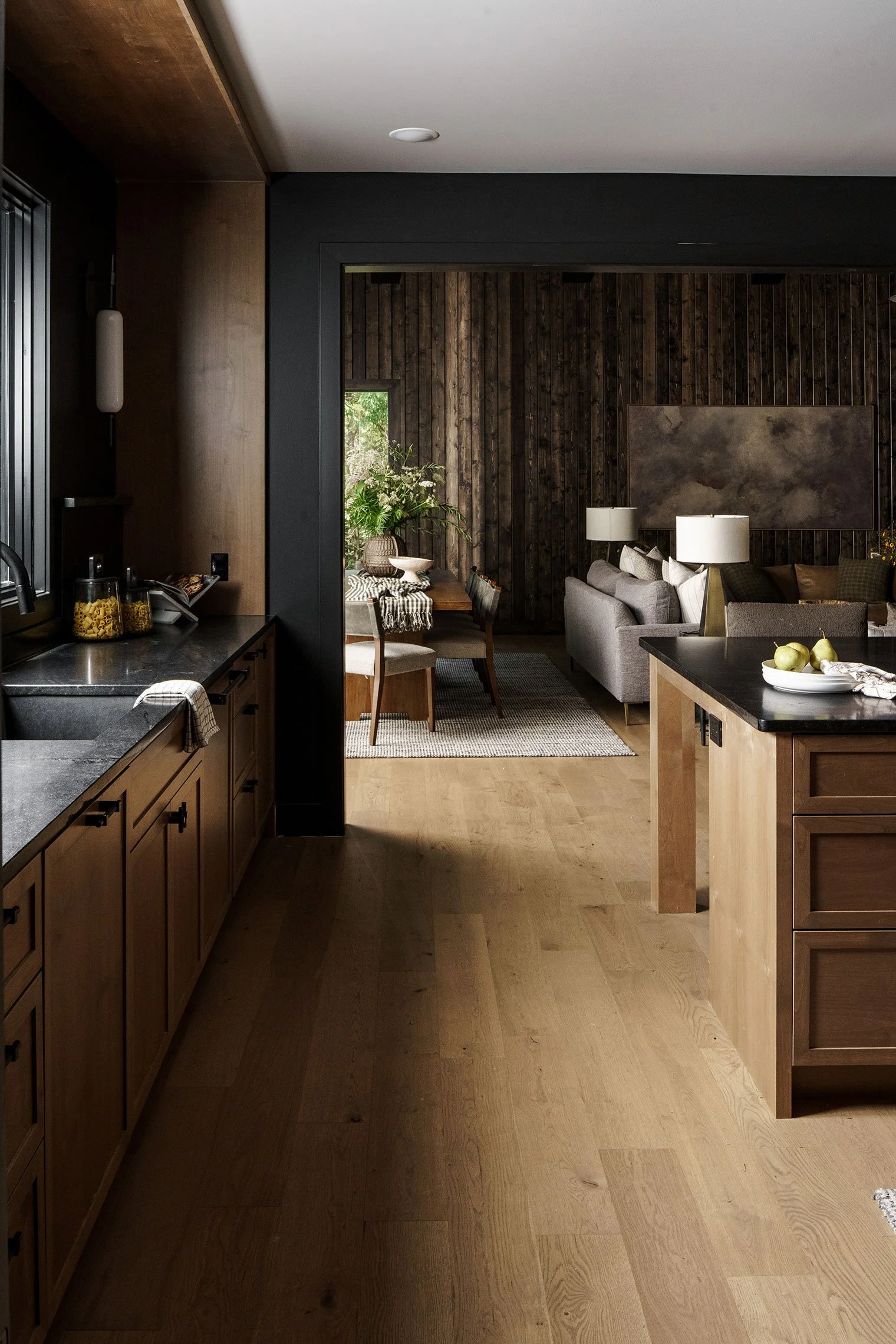Woodland-Living-Organic-Modern-Residential-New-Build_Bodine-White_1.jpg
