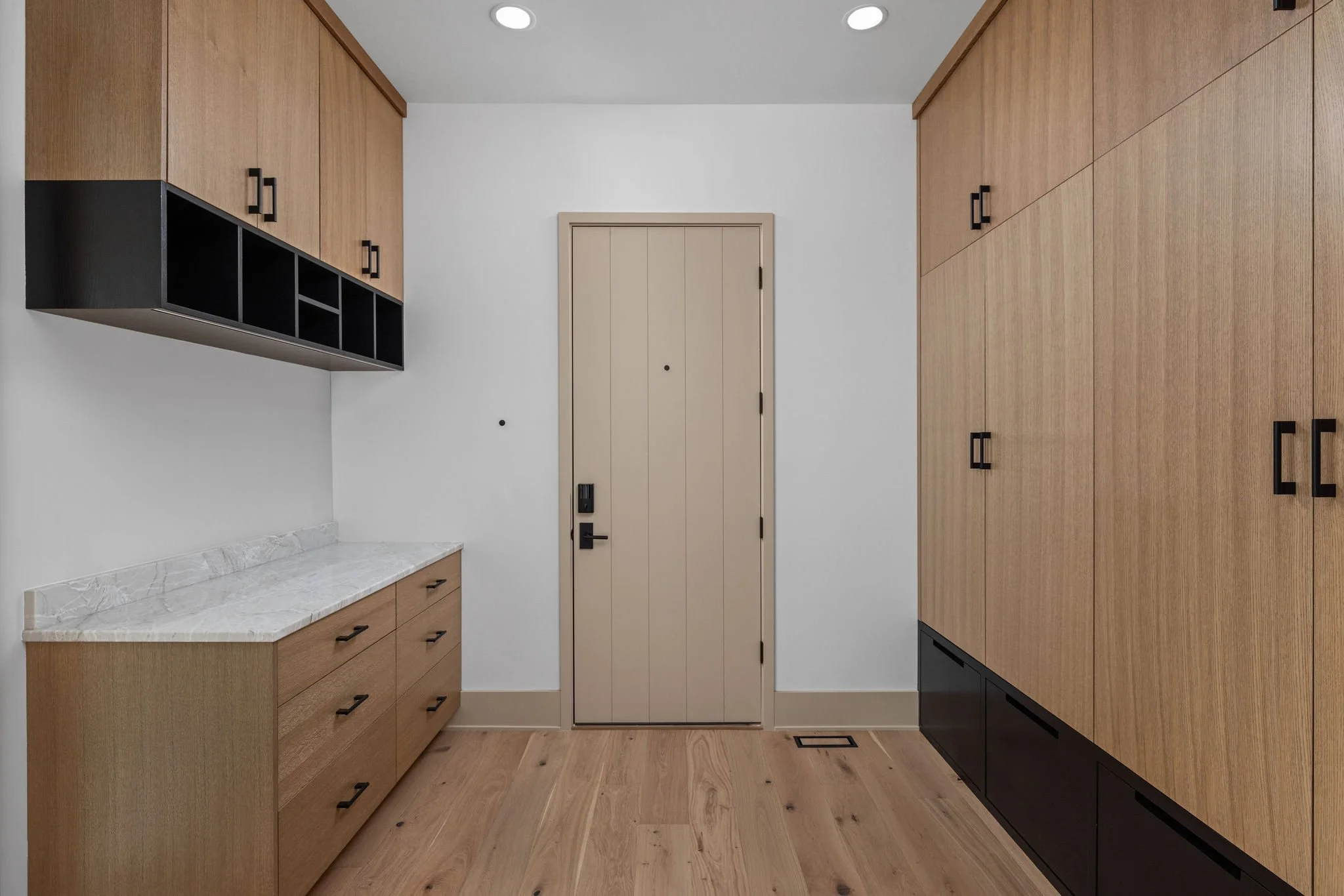 Makai-House_Laid-back-Organic-Modern_Custom-Build_Bodine-White_73.jpg