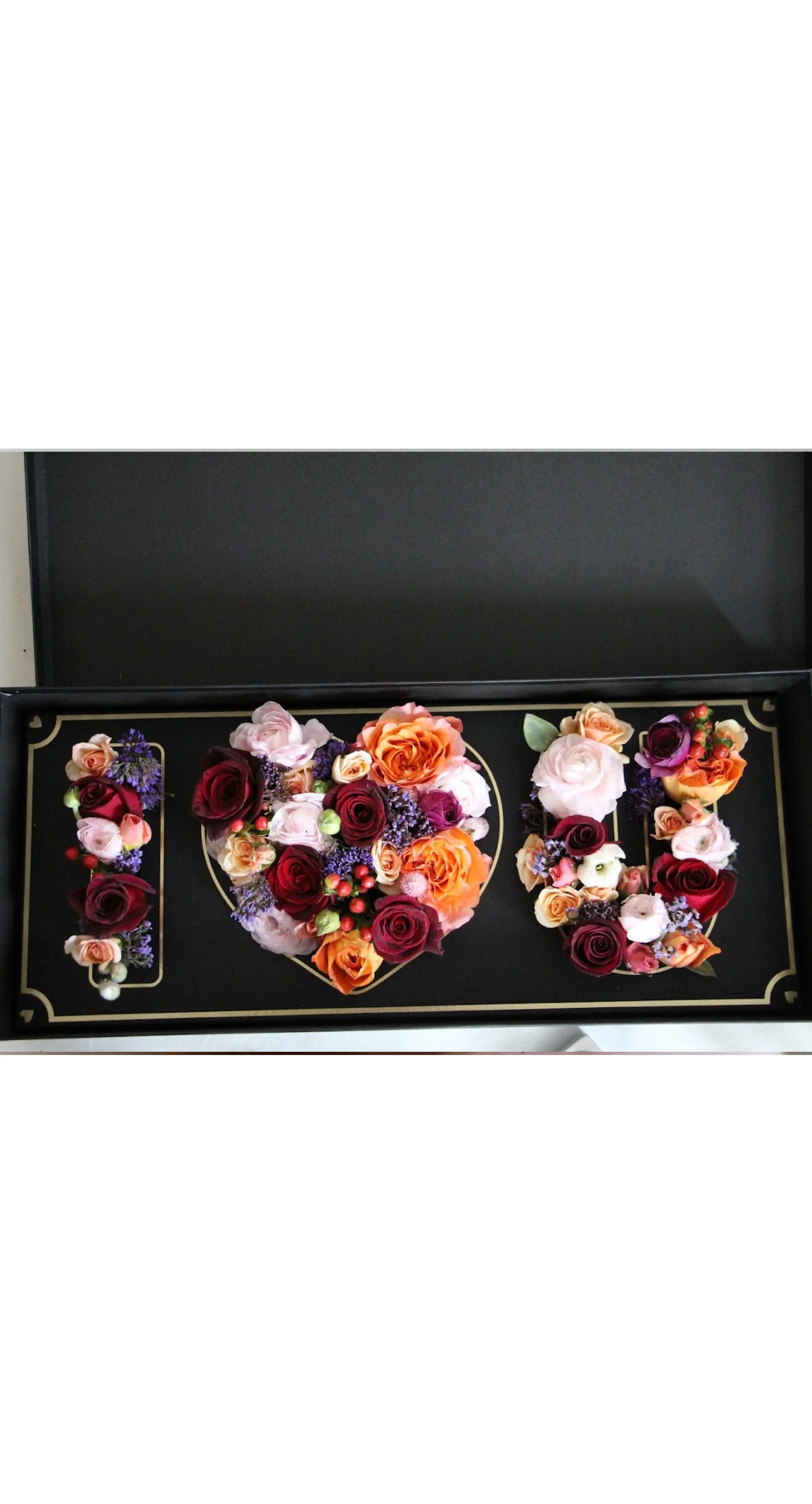 Florate — Elegant Flowers Paired with Fine Chocolates