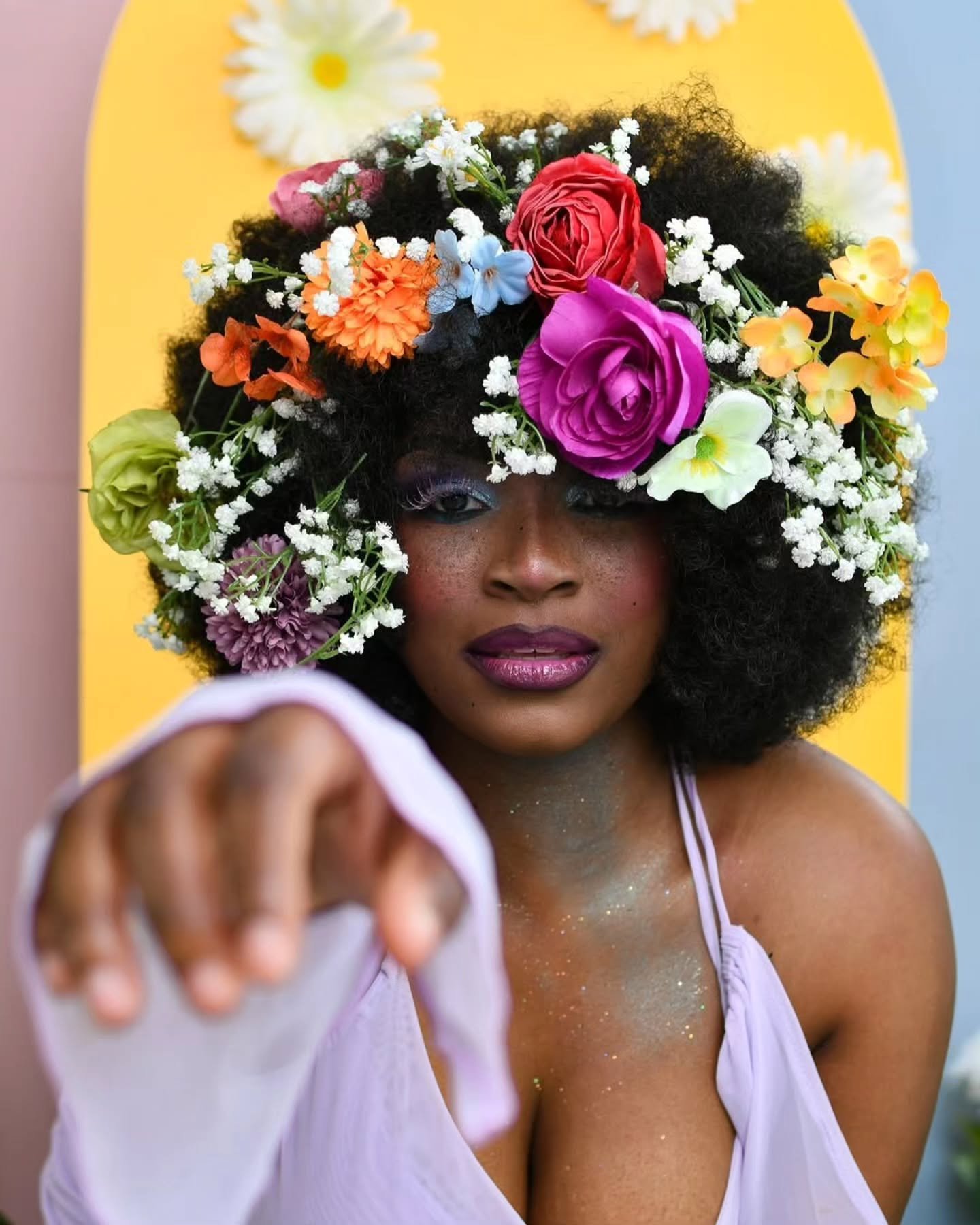 📍Far N Dallas
Image captured by @picturememk 
MUA @facesbyunique_ 

.

Stunning 😍 Y'all be sure the amazing photographer @picturememk and makeup artist @facesbyunique_ now!!

Here at The Photo Space we are a safe haven for creators to work their ma