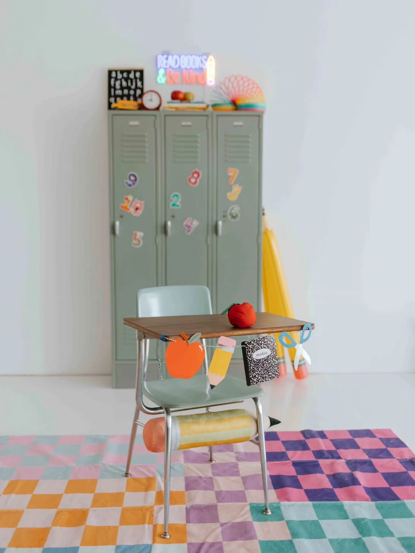 📍Far N Dallas

Back to School 📚✏️🍎📓 set is officially available now until August 24th. Please plan accordingly.

Rental period starts at 1 hour for $75. Any seasonal set available at the moment is included in your reservation. Please make sure yo
