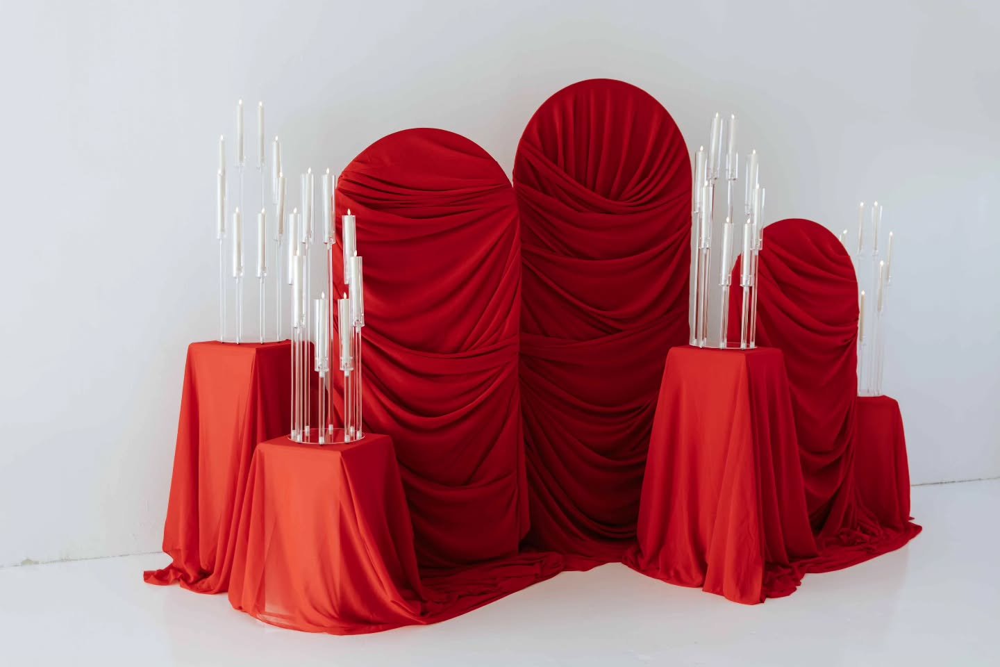 📍Far N Dallas
Valentine's sets and props have arrived! 🌹💋🕯❤️

Available now. Last day sets and props will be available is Sunday February 15. Please plan accordingly.
Be sure to add enough time to twist on all those candles. Took maybe about 5 mi