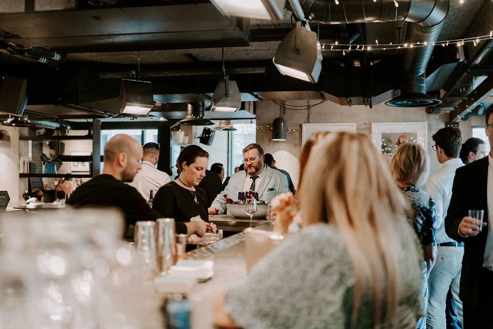 Ellie&Lyndon_Heist Bank_5.jpg