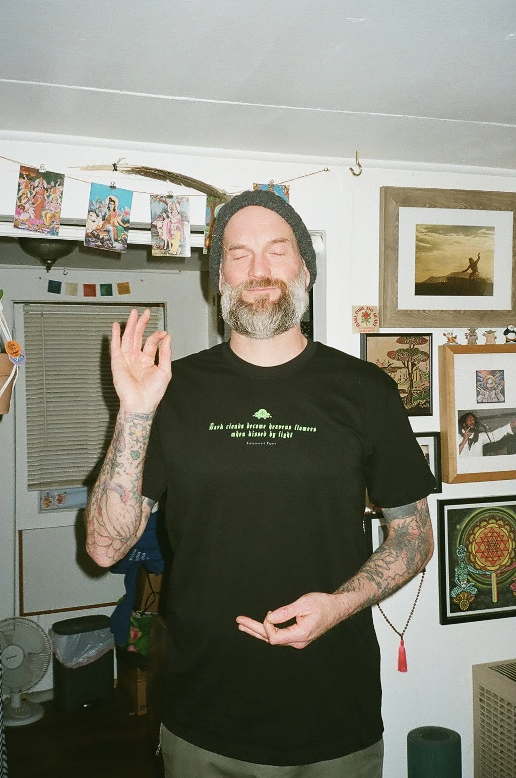 99690018.jpg
