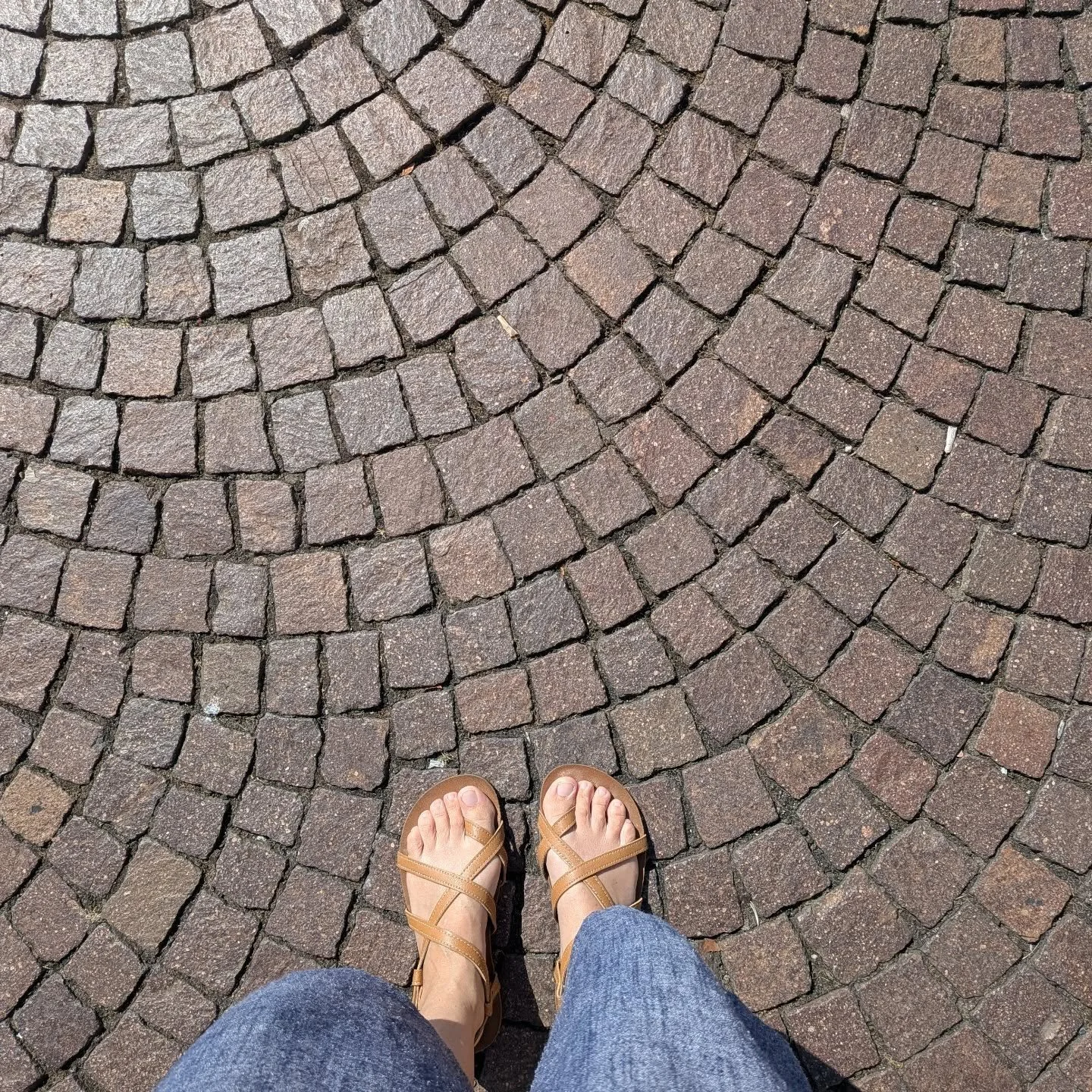 &quot;Fes-ho el millor que puguis fins que en s&agrave;pigues m&eacute;s. Quan en s&agrave;pigues m&eacute;s, fes-ho millor&quot;, Maya Angelou. 
@drmayaangelou