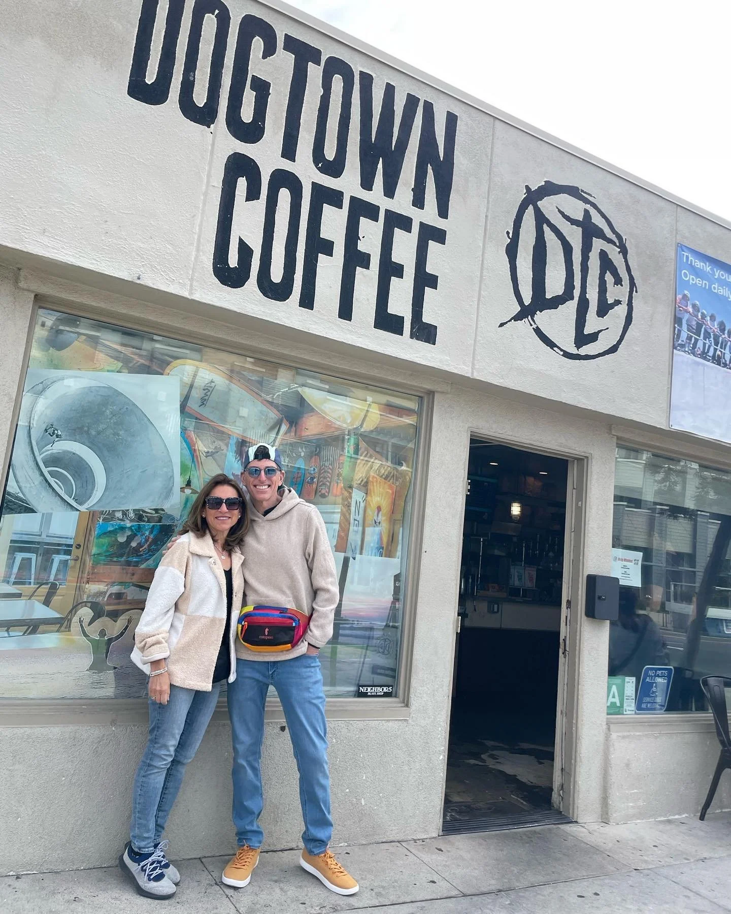 Happy Birthday Ellen !!! &hearts;️&hearts;️&hearts;️Love you so much&hellip;our cool coffee discoveries☕️ and other adventures never end. #tippytoes @dogtowncoffee #strongwifehappylife