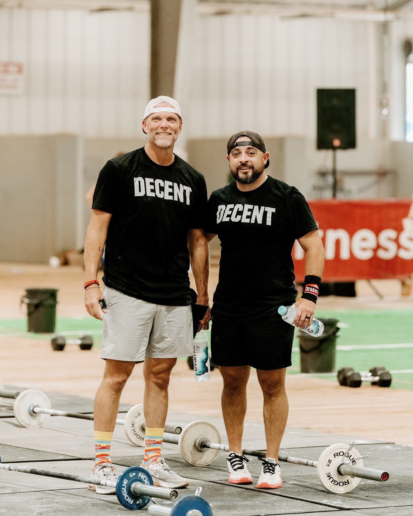 Team Decent was more than decent! Jon and Jason made a great duo! Way to go guys👏🏻⁣
⁣
#crossfitguys #crossfit #crossfitwod #crossfitcomp #crossfitcompetition #decent