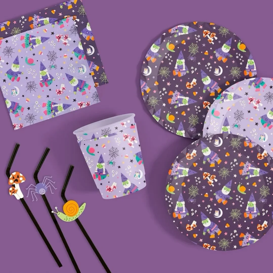 Creepy meets Cute&hellip; Spook-ahhh-natural meets Whimsical&hellip; Eerie meets Adorable&hellip;

Yes peeps it can only be, none other than, the most blood curdling, frightening &hellip;ZOMBIE GNOMES!!! 🌙🕷️🍄😱

Joined by Terrifying Toadstools wit