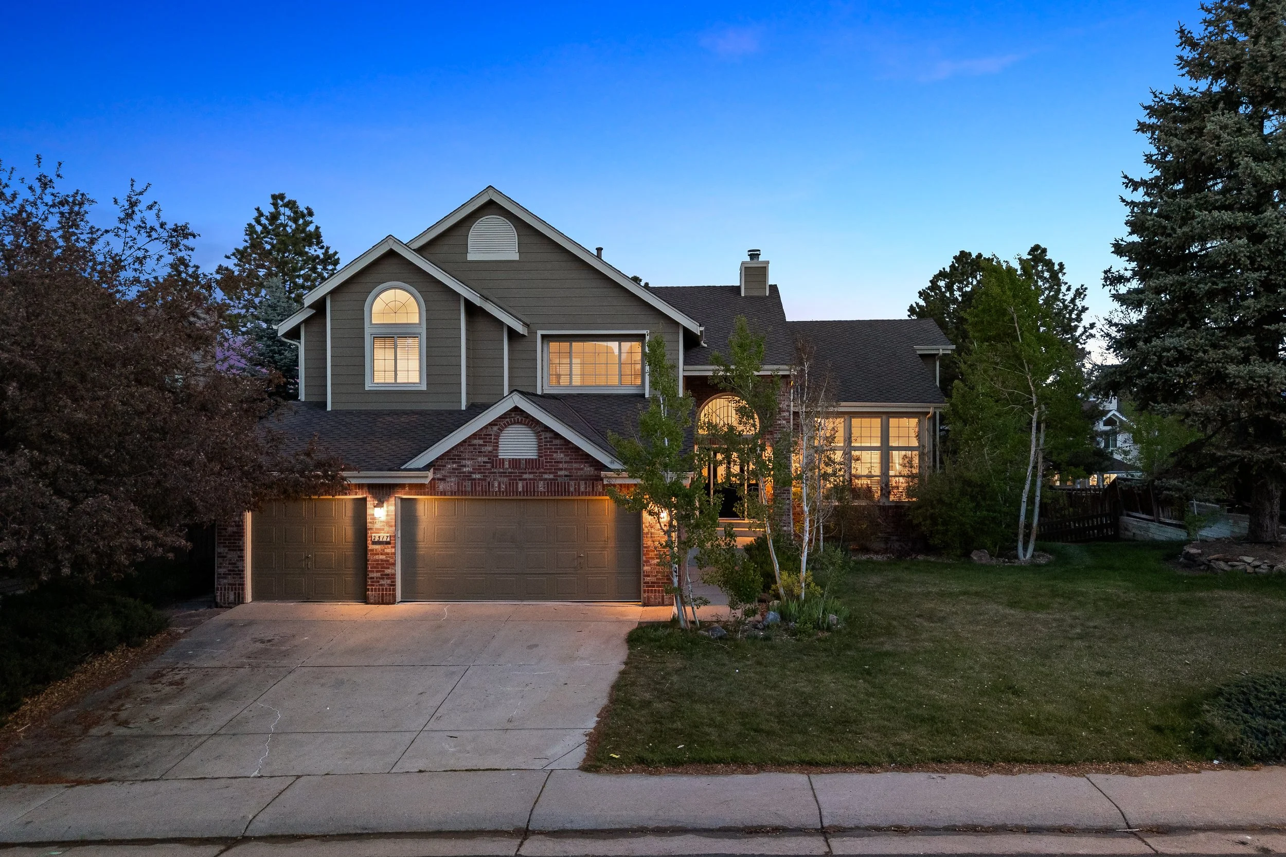 17-Wynterbrook Dr-04.jpg