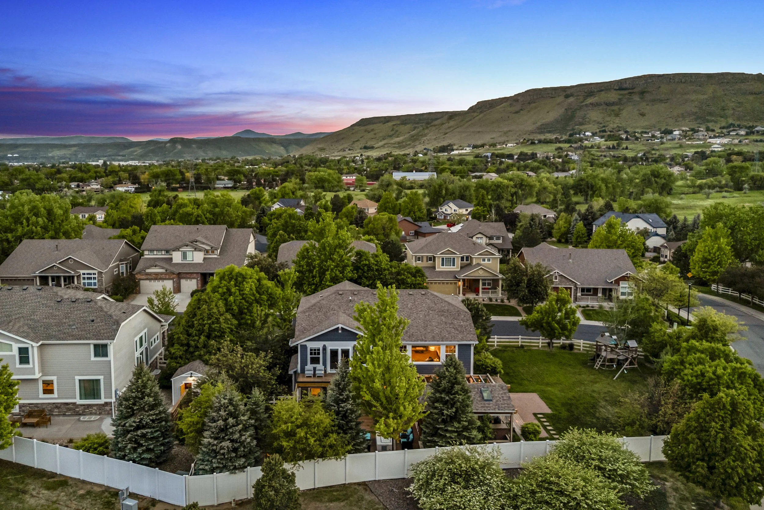 104-05-W 59th Pl-252.jpg