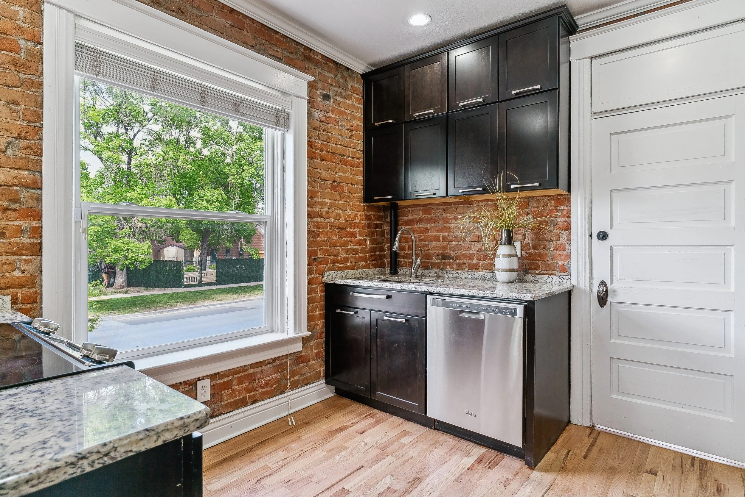 13-Emerson St-31.jpg