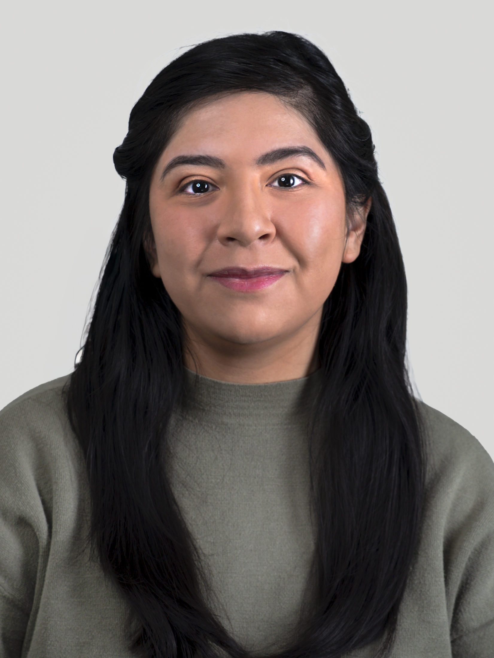 Kimmie_Headshots-1.png