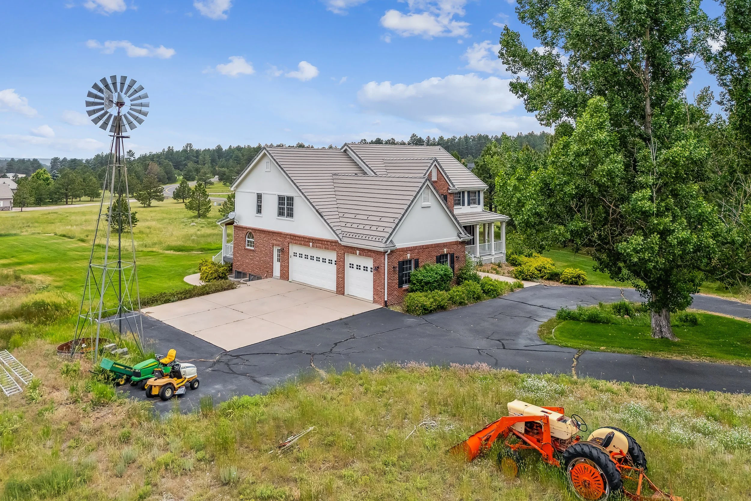 62-Reindeer Cir-166.jpg