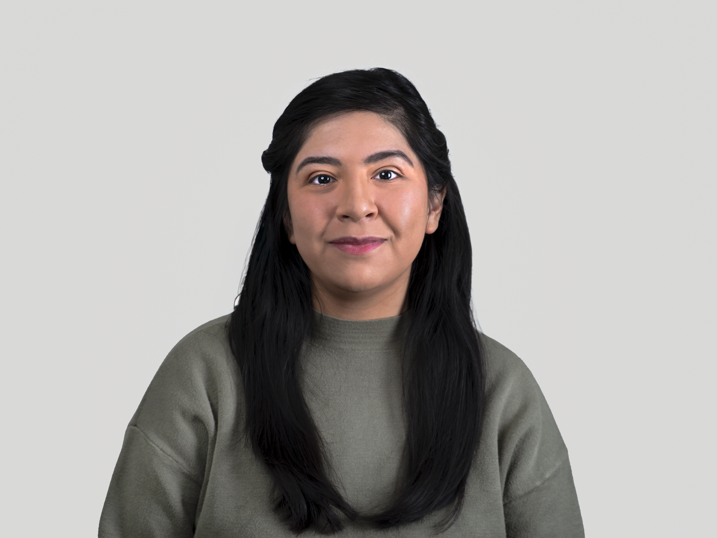 Kimmie_Headshots-2.png