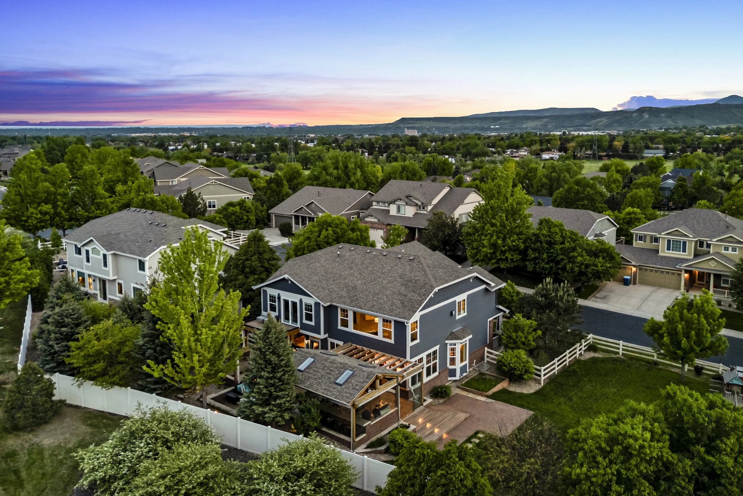 103-04-W 59th Pl-251.jpg